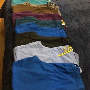 Women’s medical scrubs